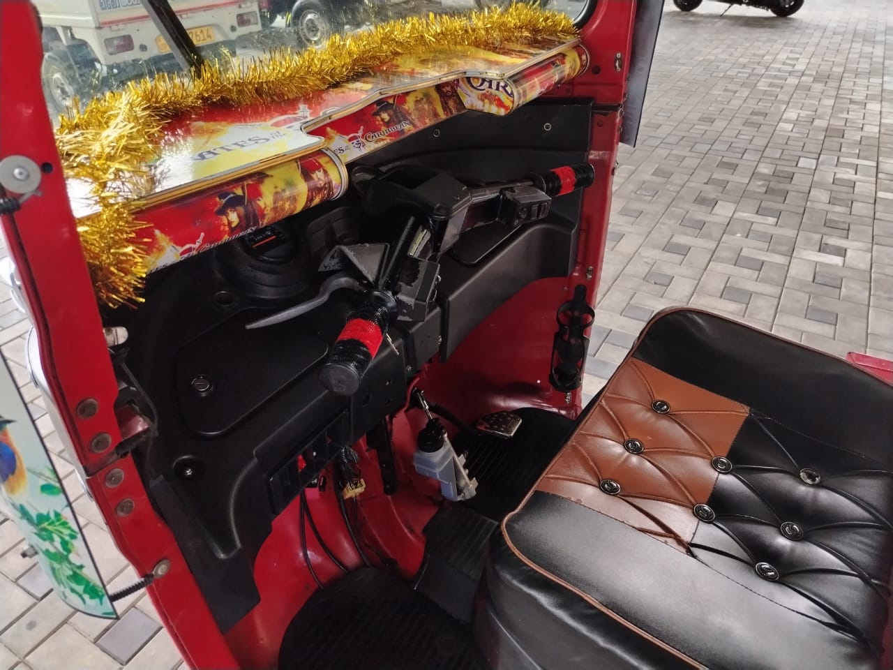 Bajaj Three Wheel 2015 - Used Three wheeler sale in Sri Lanka - patpat.lk