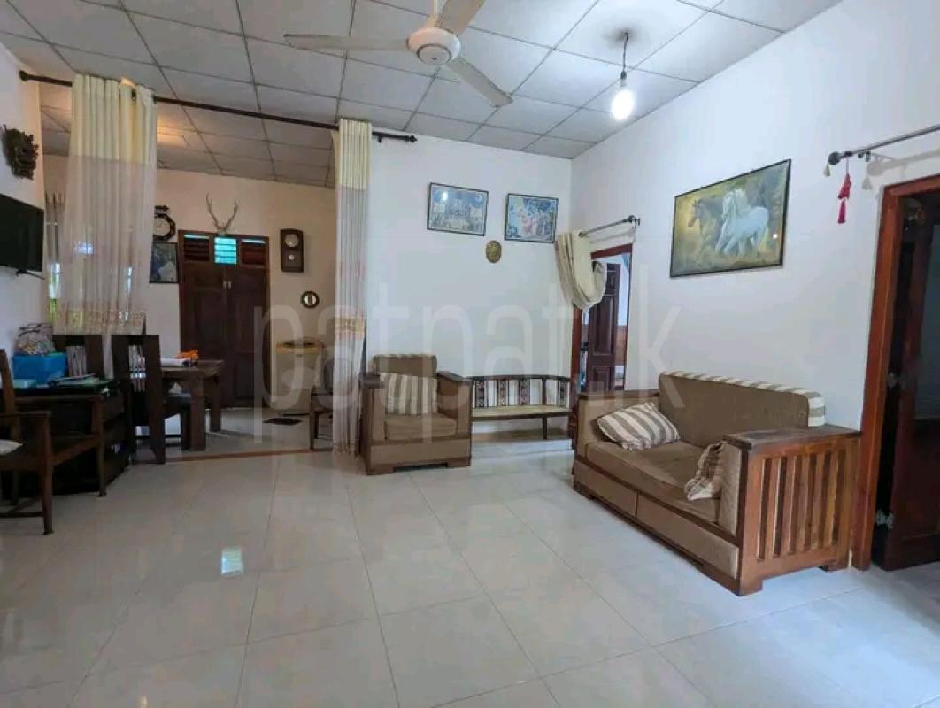 House for Sale in Hanwella