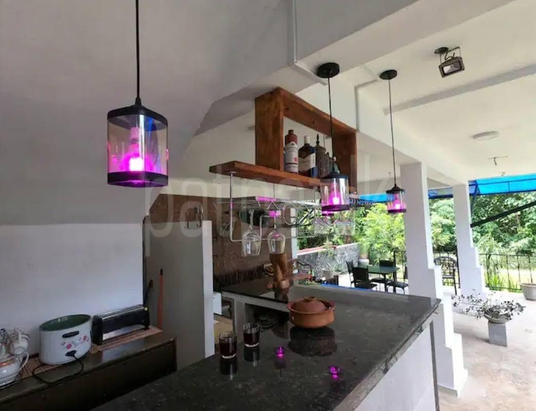 Building for Sale in Yakkala