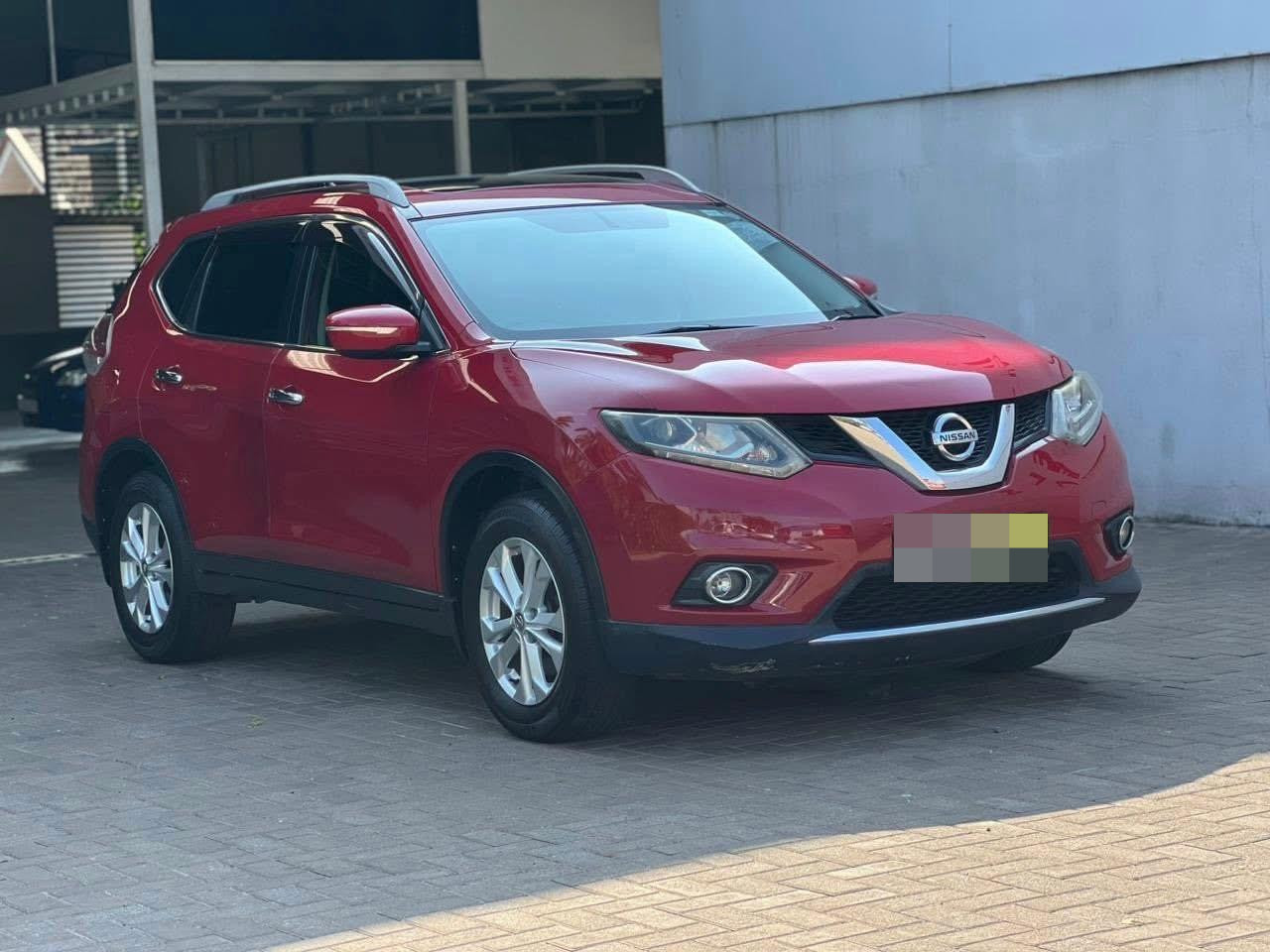 Nissan X Trail 2014 - Used SUV sale in Sri Lanka - patpat.lk
