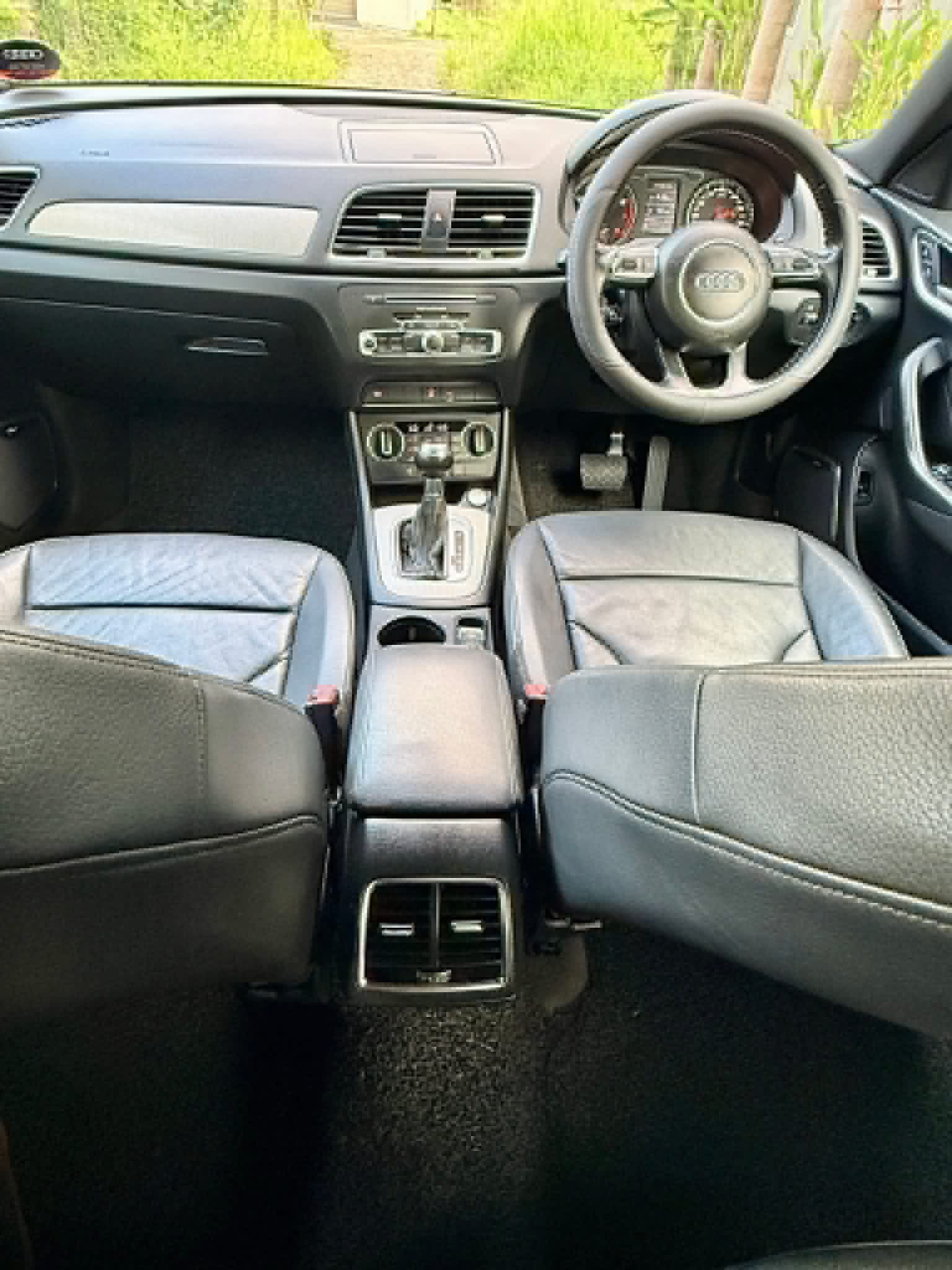 Audi Q3 2017 - பயன்படுத்தப்பட்டது SUV sale in Sri Lanka - patpat.lk