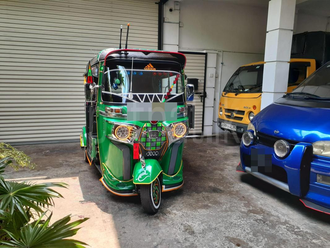 Advertisement image 1