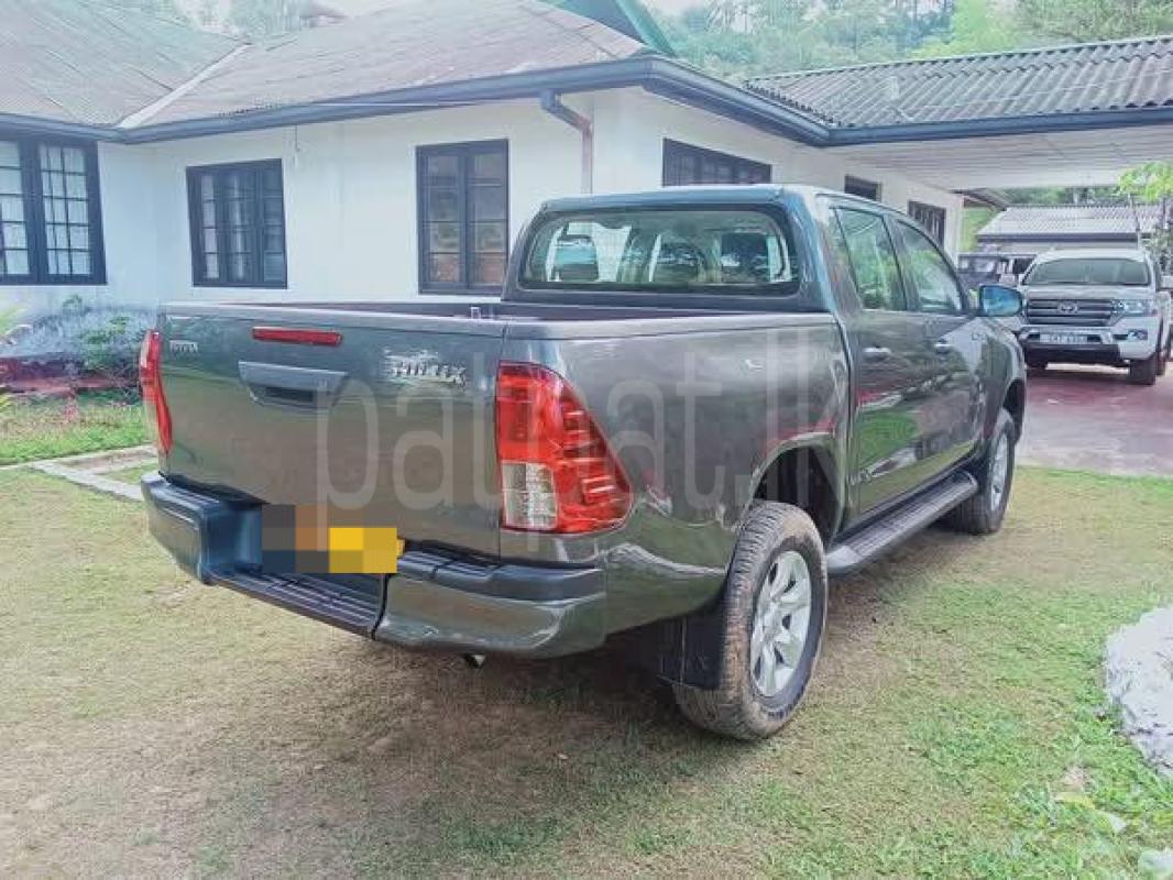 Toyota Hilux 2016 - Used Pick-up  sale in Sri Lanka - patpat.lk