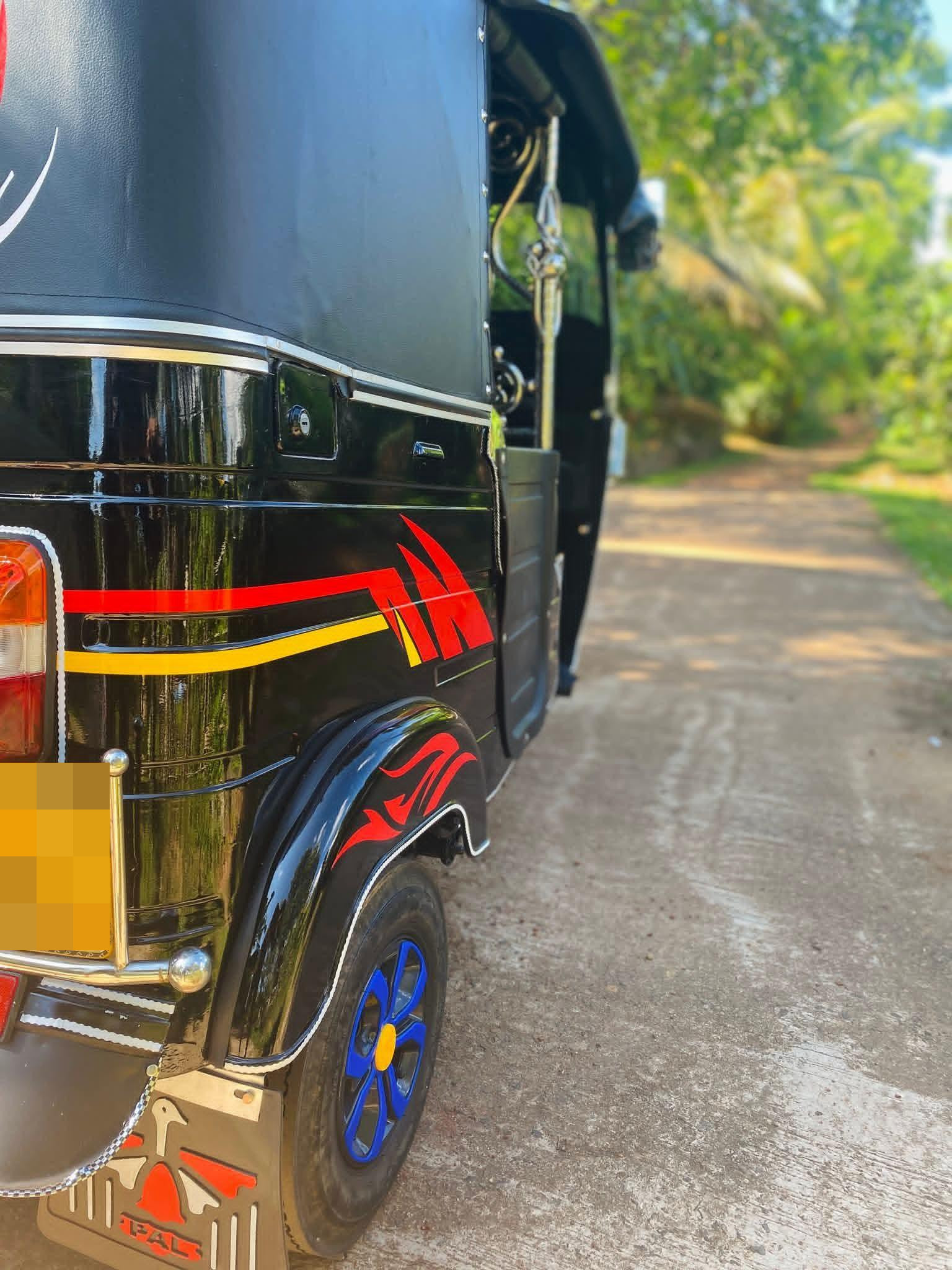 Bajaj Three Wheel 2010 - Used Three wheeler sale in Sri Lanka - patpat.lk