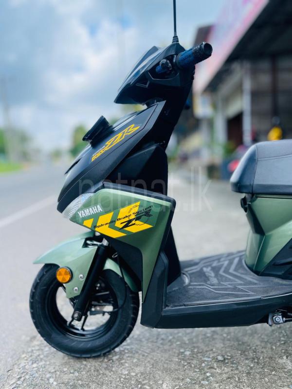 Yamaha Ray ZR 2017 - பயன்படுத்தப்பட்டது பைக் sale in Sri Lanka - patpat.lk