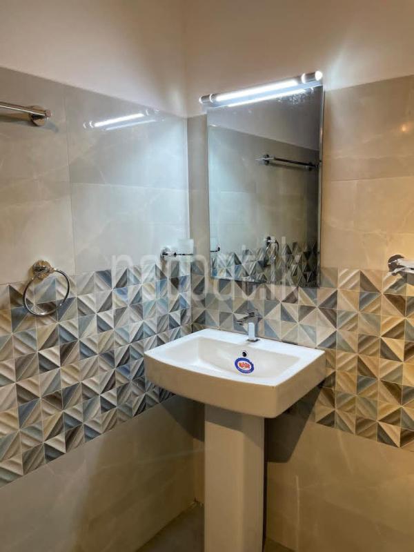 House for Sale in Athurugiriya