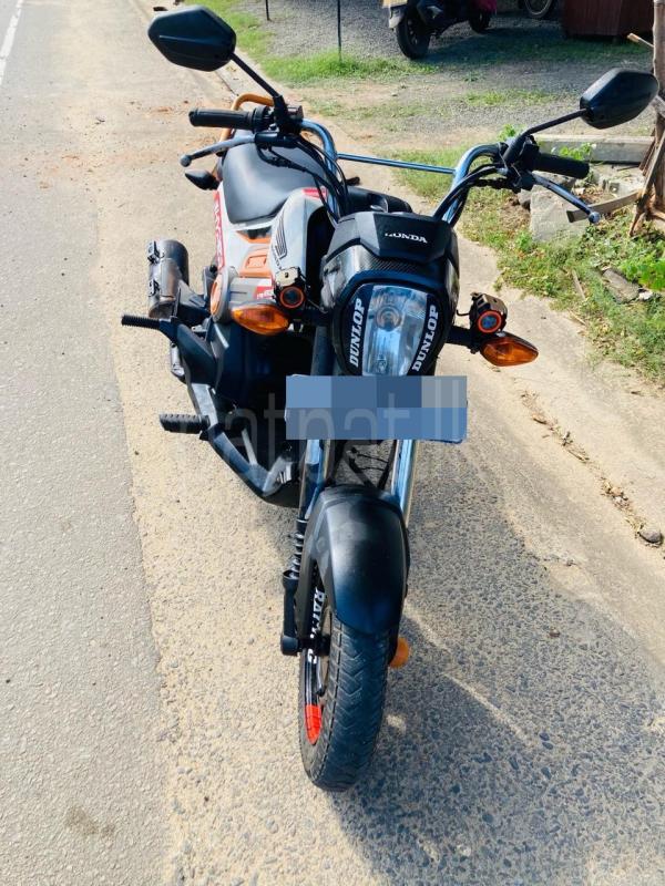 Advertisement image 5