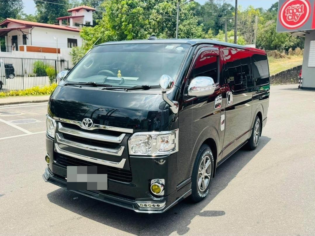 Toyota Hiace 2015 - Used Van sale in Sri Lanka - patpat.lk