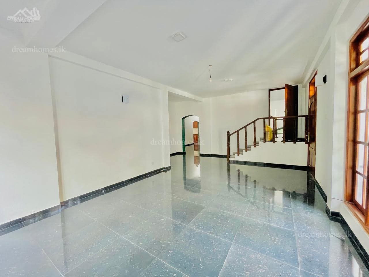 House for Sale in Kiribathgoda