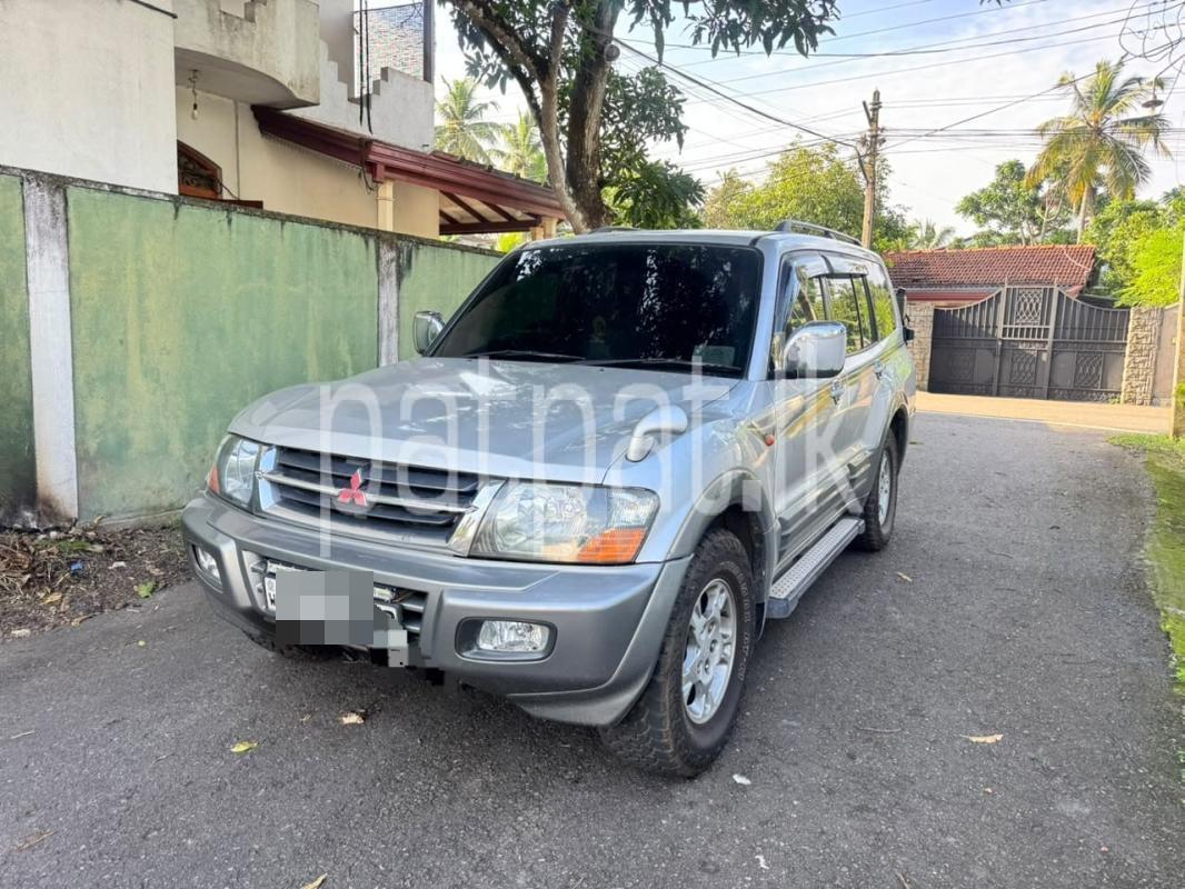 Mitsubishi Montero 2002 - Used SUV sale in Sri Lanka - patpat.lk
