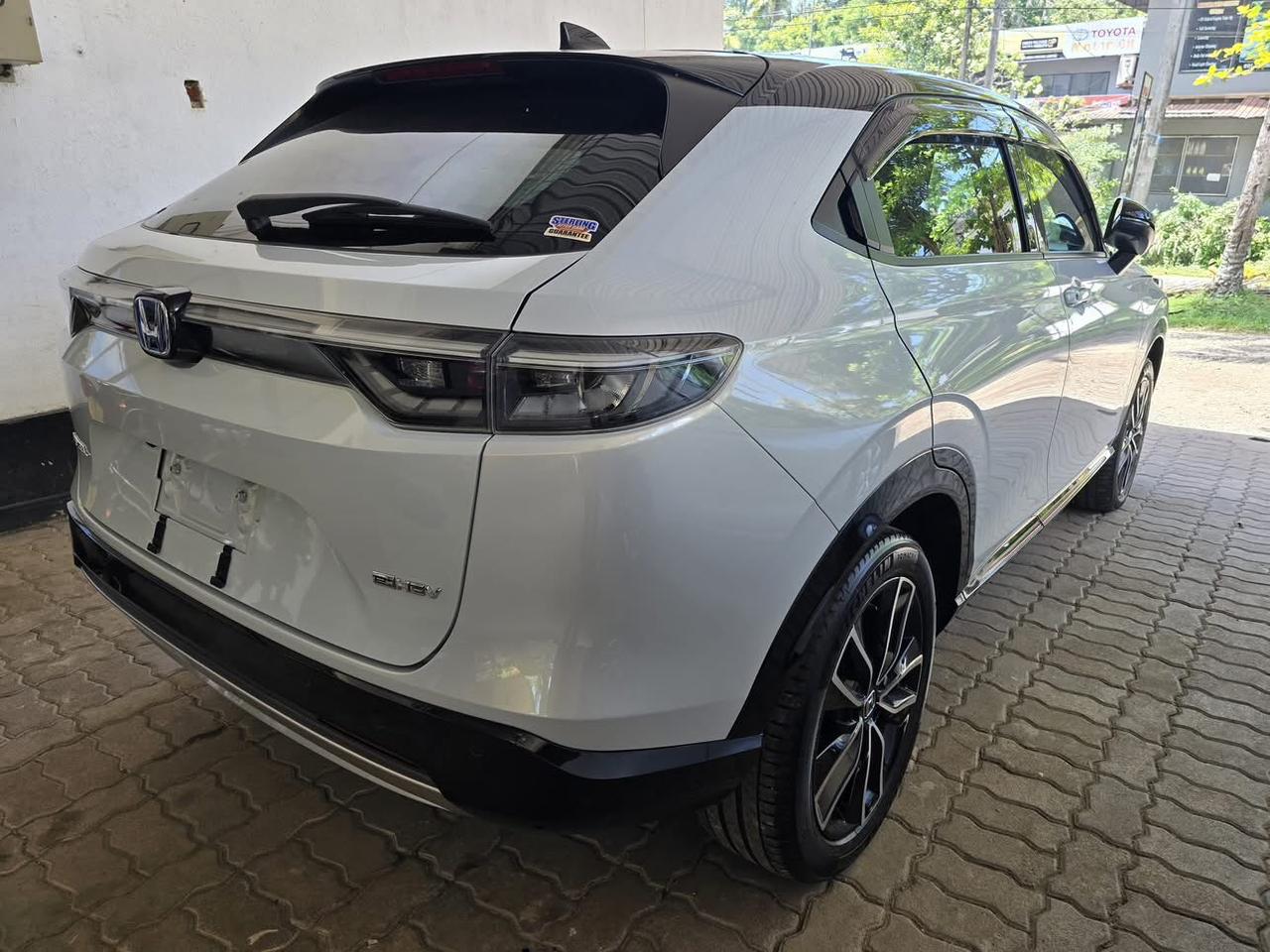 Honda Vezel 2025 - சான்றளிக்கப்பட்டது SUV sale in Sri Lanka - patpat.lk