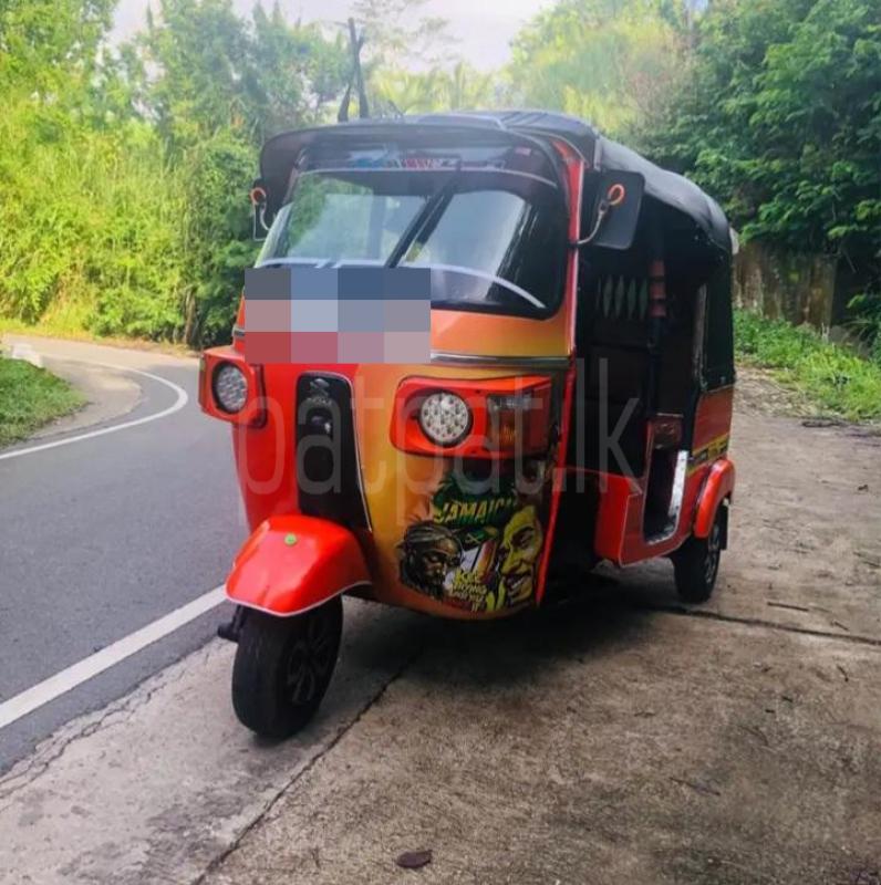Bajaj 4 stroke 2010 - பயன்படுத்தப்பட்டது முச்சக்கர வண்டி sale in Sri Lanka - patpat.lk