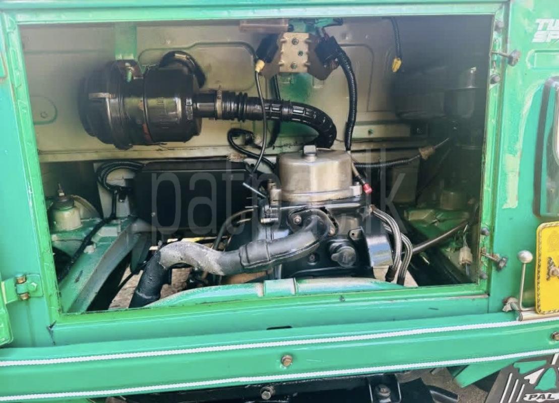 Bajaj 4 stroke 2016 - மறுசீரமைக்கப்பட்டது முச்சக்கர வண்டி sale in Sri Lanka - patpat.lk
