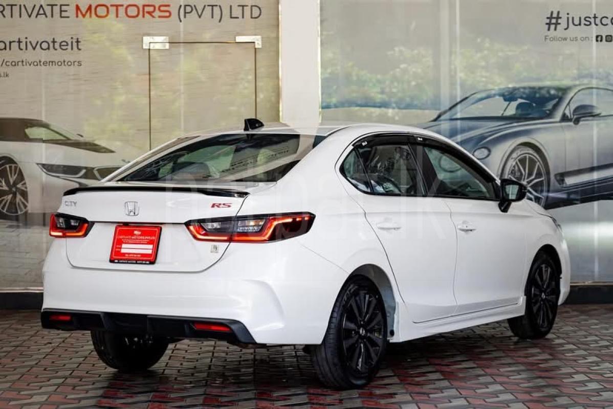 Advertisement image 6