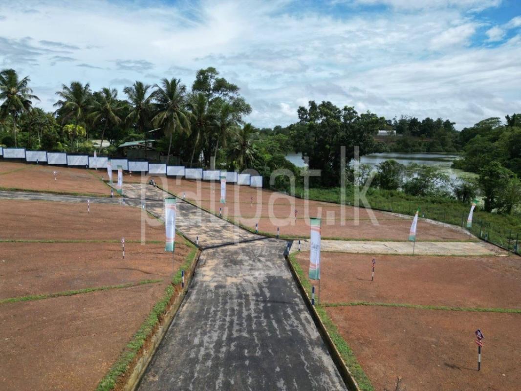 Residential Land for Sale in Bandaragama