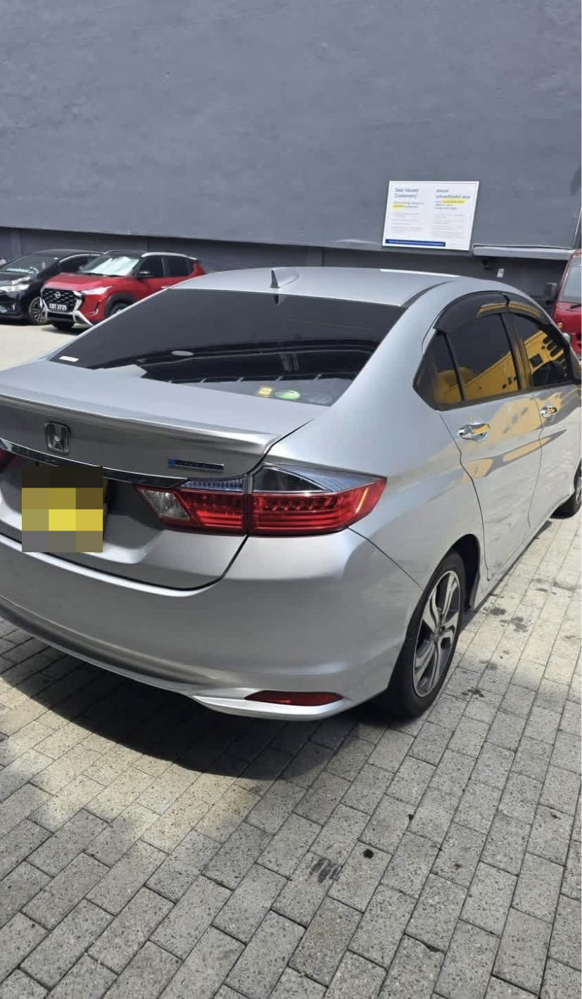 Honda Grace 2016 - Used Car sale in Sri Lanka - patpat.lk