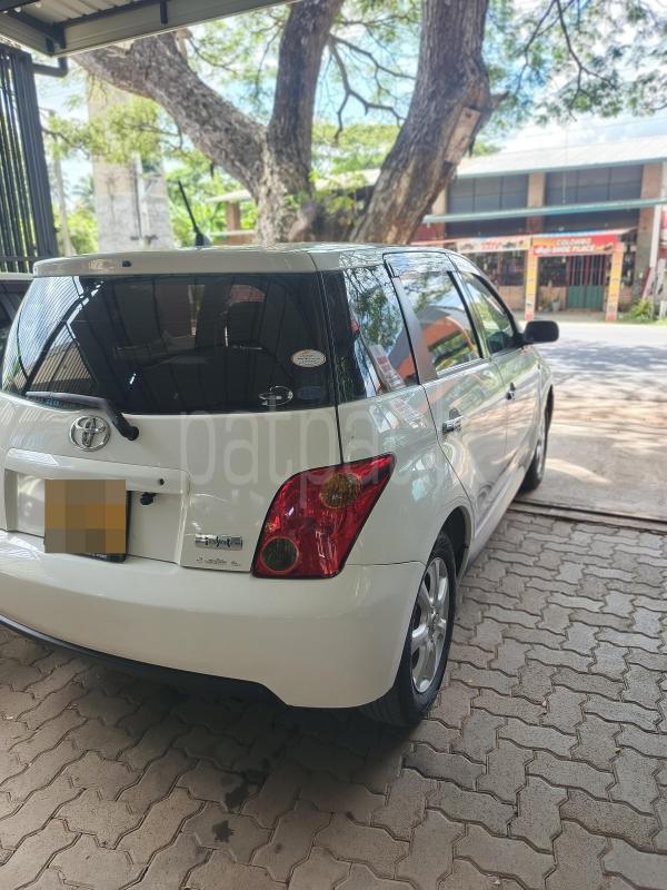 Advertisement image 1