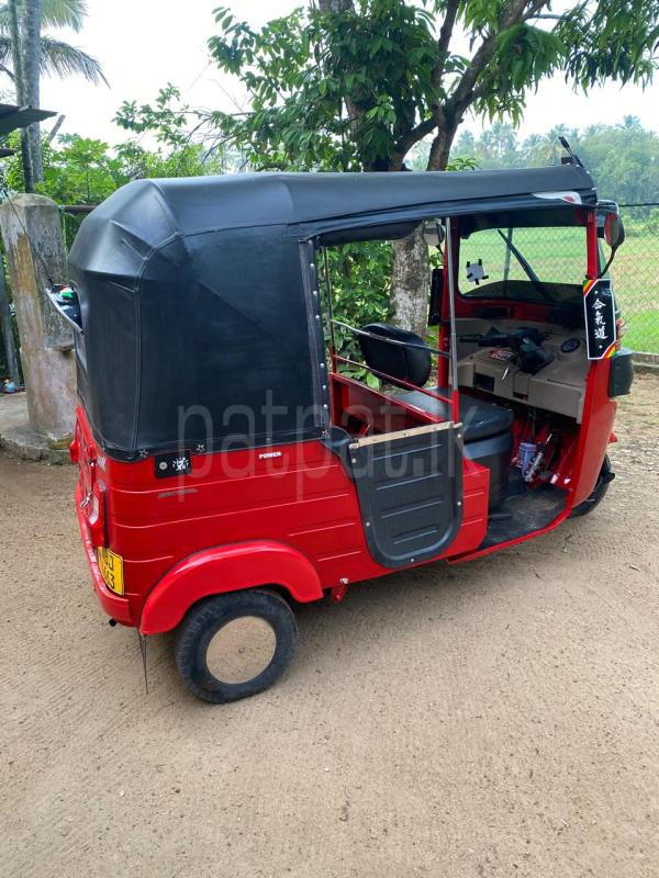 Bajaj Three Wheel 2015 - Used Three wheeler sale in Sri Lanka - patpat.lk