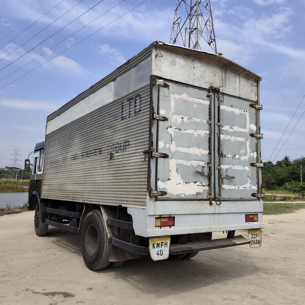 Tata 1613 1999 - Used Truck sale in Sri Lanka - patpat.lk