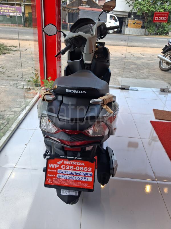 Advertisement image 4