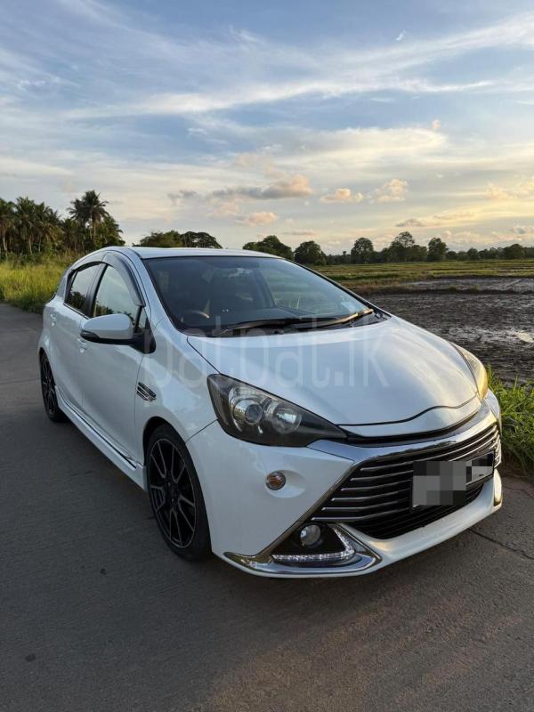 Toyota Aqua 2014 - Used Car sale in Sri Lanka - patpat.lk
