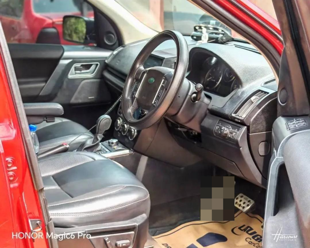 Advertisement image 6