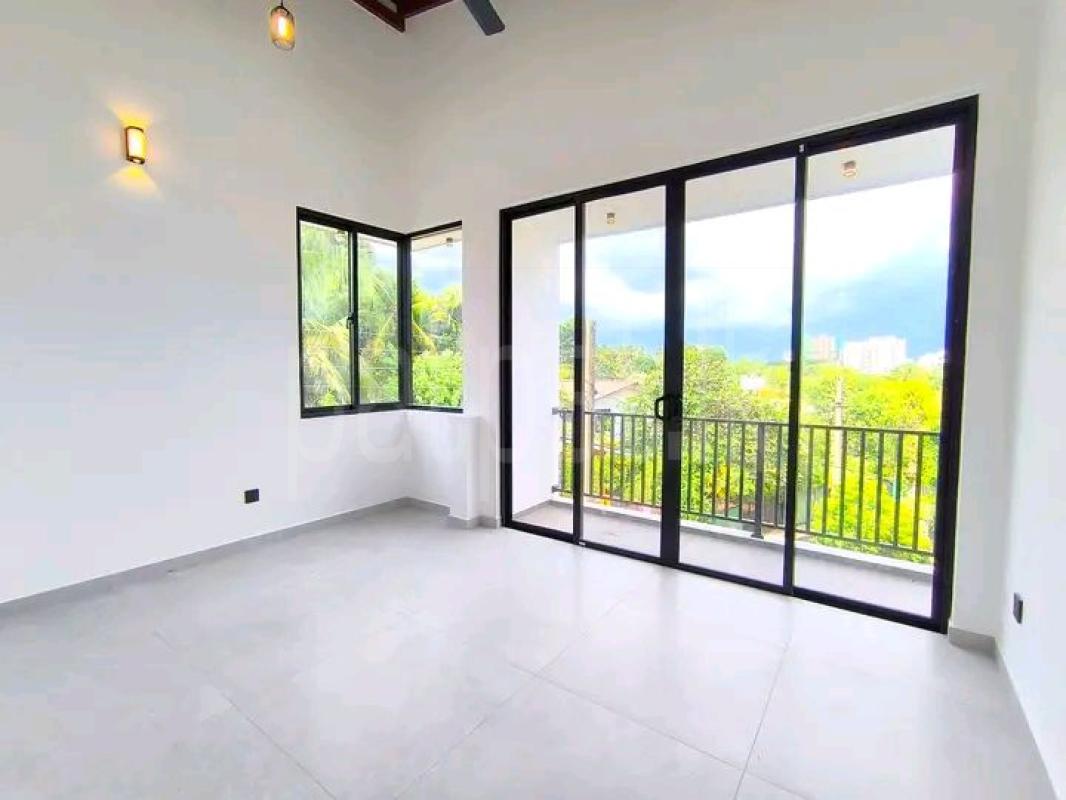 House for Sale in Battaramulla