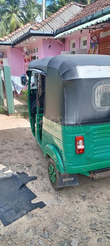 Bajaj Three Wheel 2014 - பயன்படுத்தப்பட்டது முச்சக்கர வண்டி sale in Sri Lanka - patpat.lk