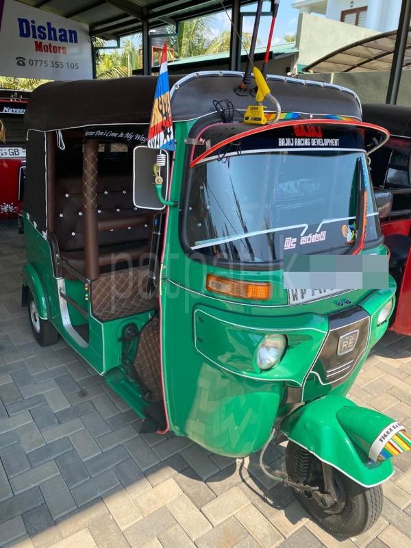 Bajaj Three Wheel 2014 - Used Three wheeler sale in Sri Lanka - patpat.lk