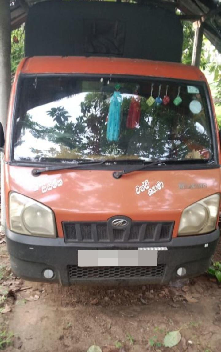 Mahindra Maxximo 2012 - பயன்படுத்தப்பட்டது டிரக் sale in Sri Lanka - patpat.lk