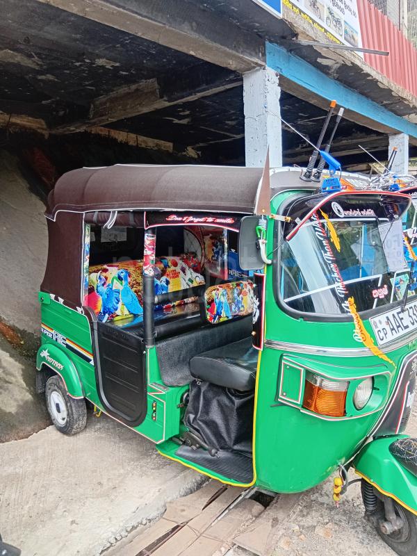 Bajaj Three Wheel 2012 - பயன்படுத்தப்பட்டது முச்சக்கர வண்டி sale in Sri Lanka - patpat.lk