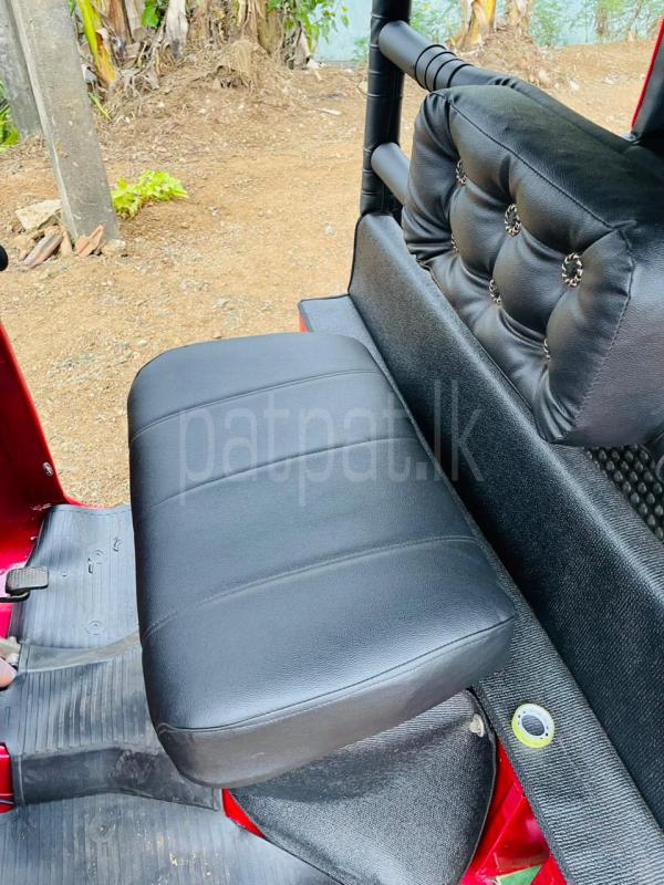 Advertisement image 6