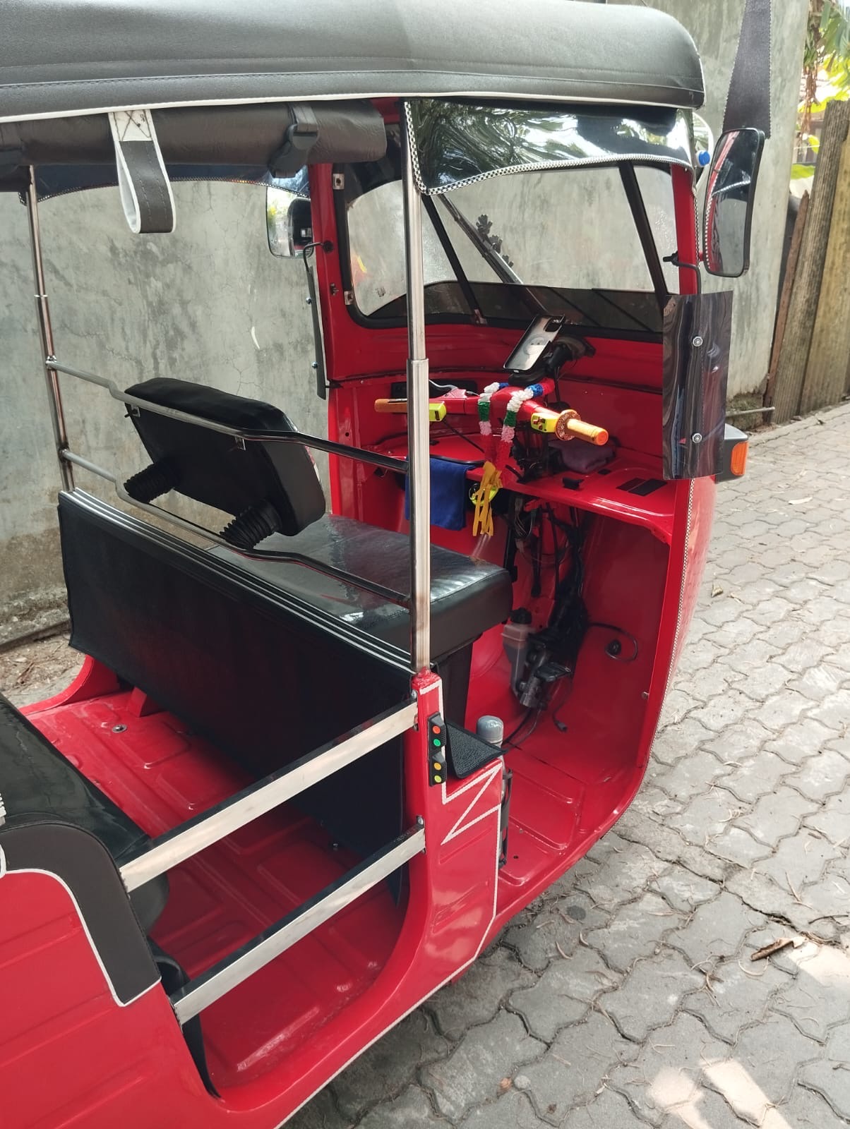 Bajaj Three Wheel 1993 - Used Three wheeler sale in Sri Lanka - patpat.lk