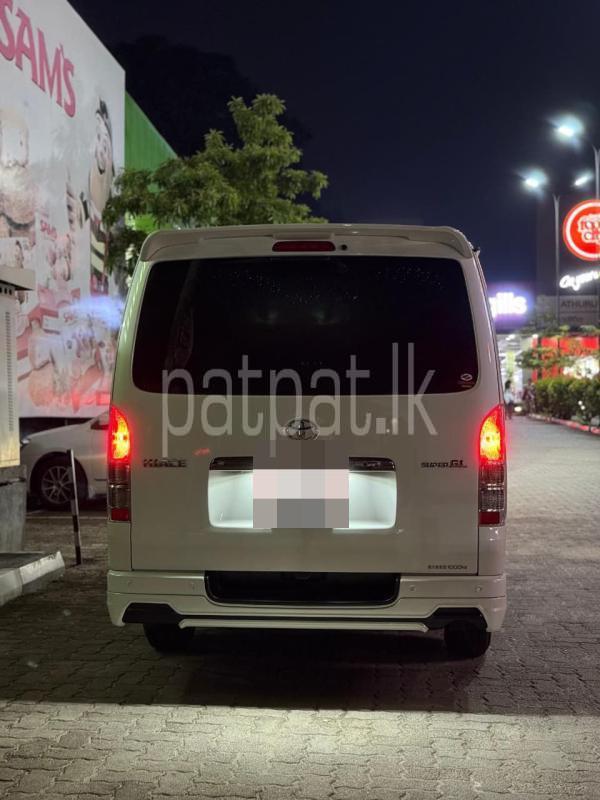 Advertisement image 4