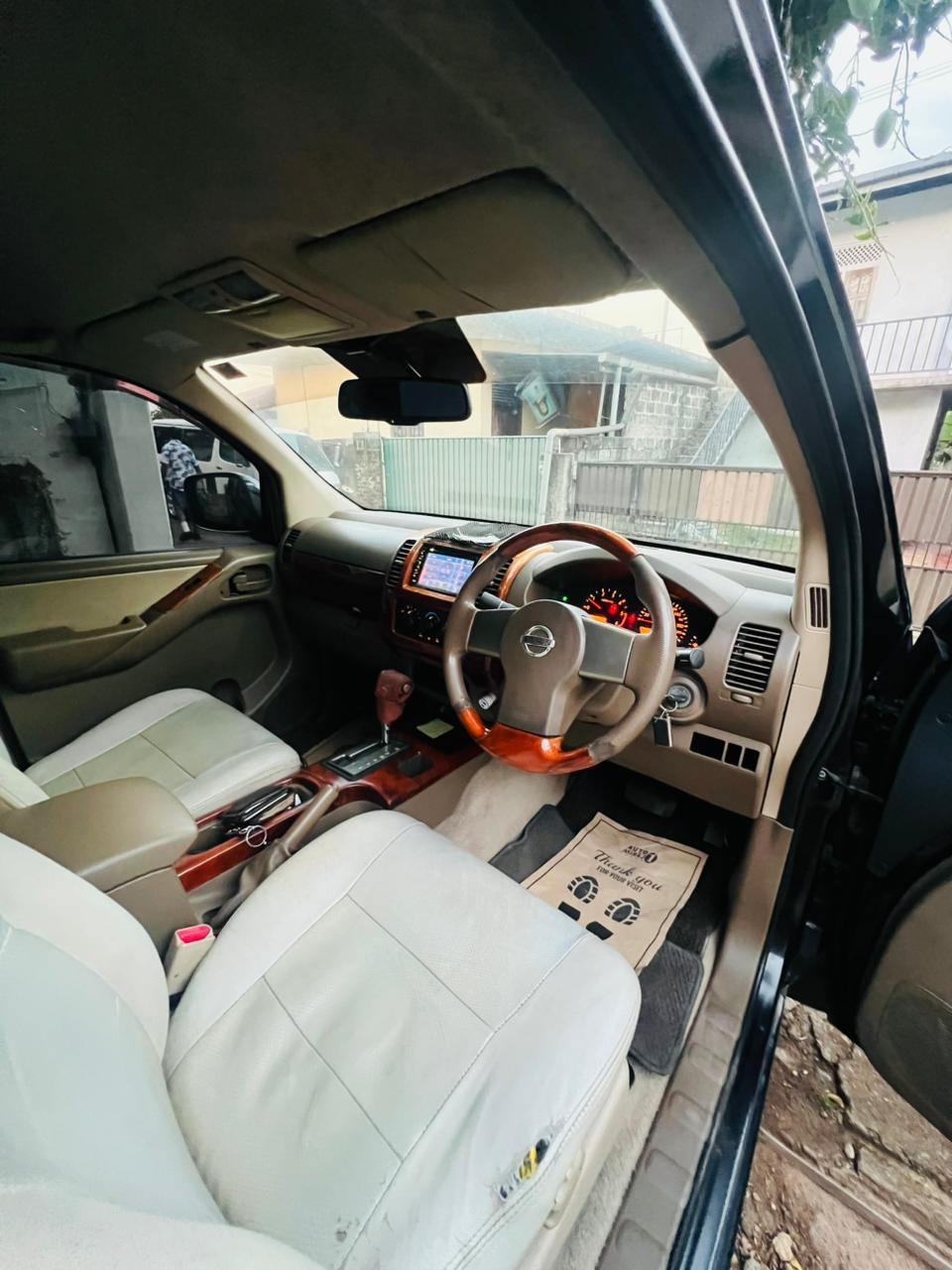 Nissan Navara 2010 - பயன்படுத்தப்பட்டது சரக்கு போக்குவரத்து sale in Sri Lanka - patpat.lk