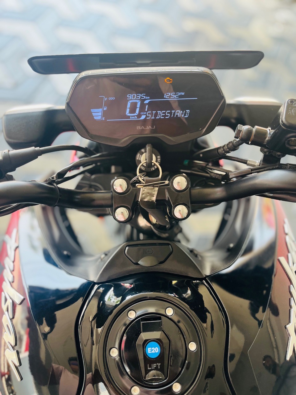 Advertisement image 6