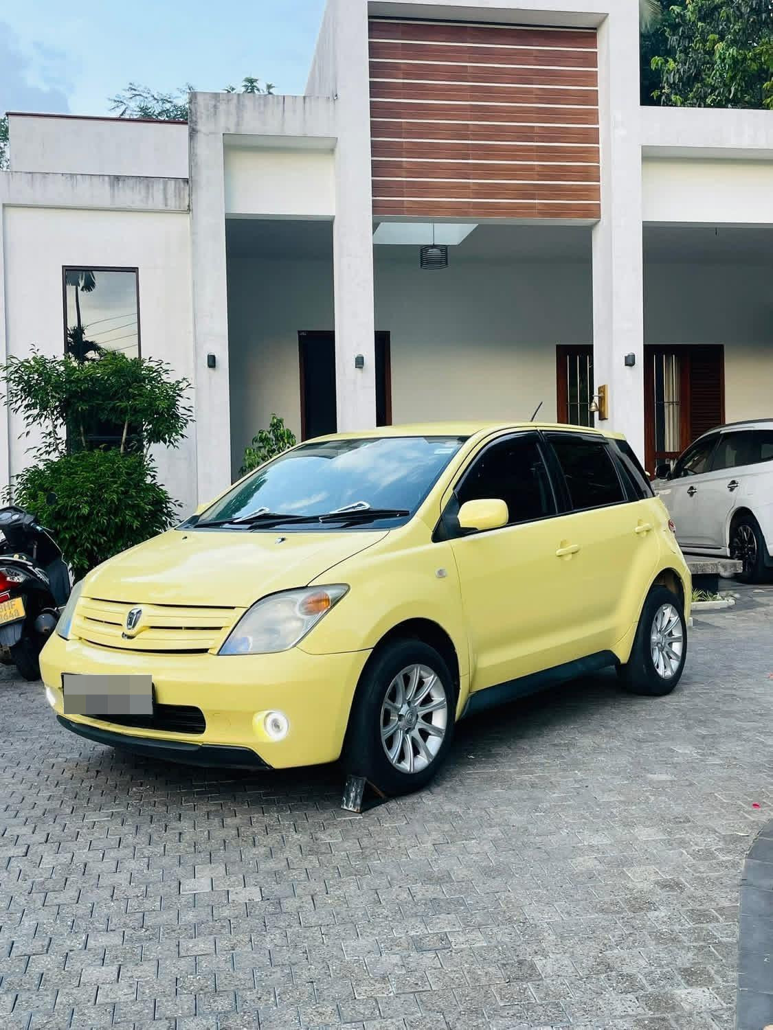 Advertisement image 2