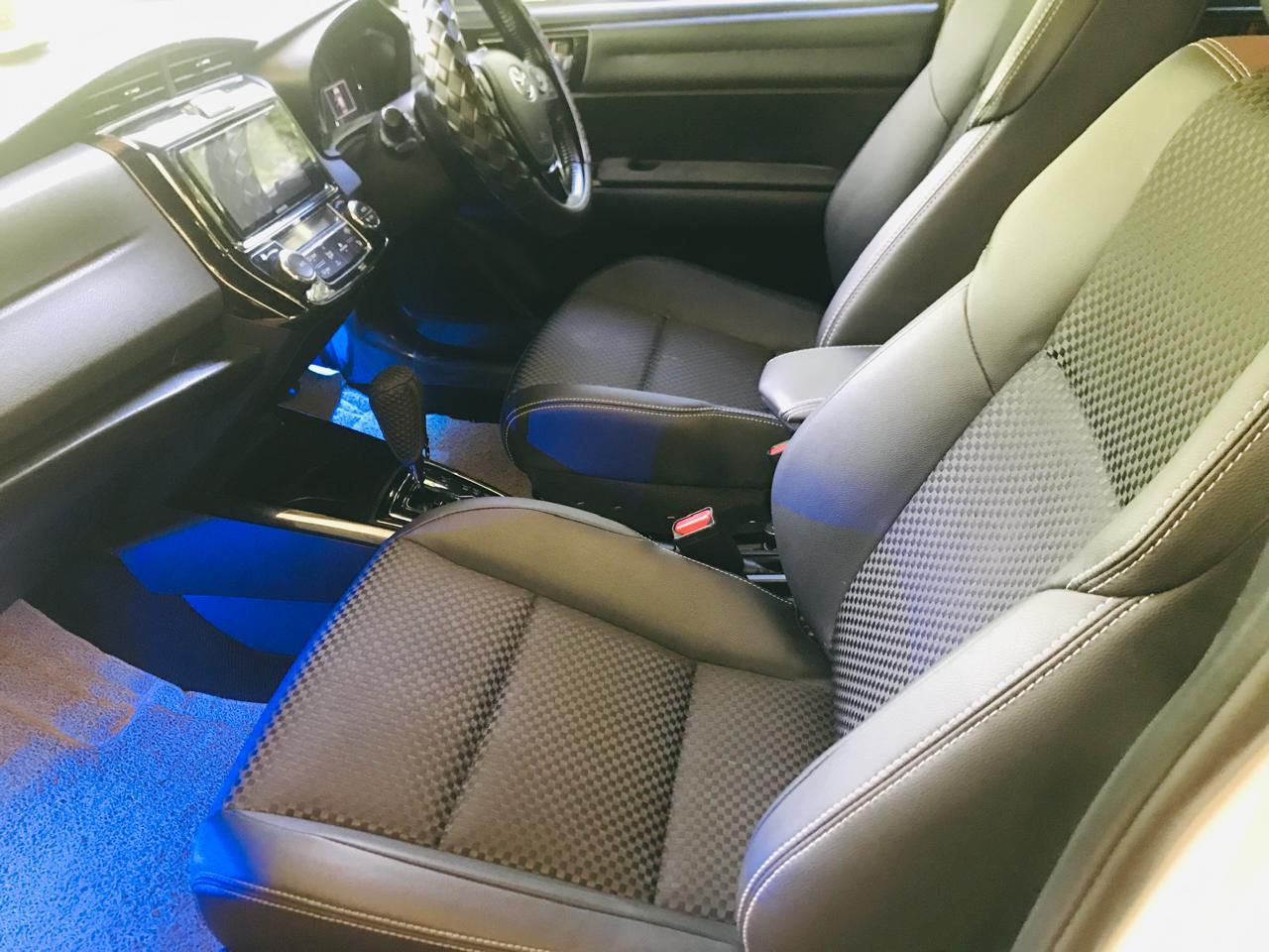Toyota Axio 2017 - Used Car sale in Sri Lanka - patpat.lk