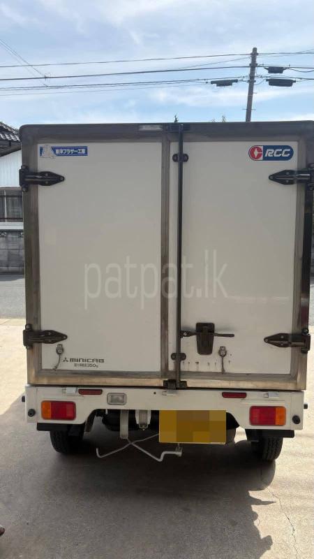 Mitsubishi Minicab 2023 - Used Truck sale in Sri Lanka - patpat.lk