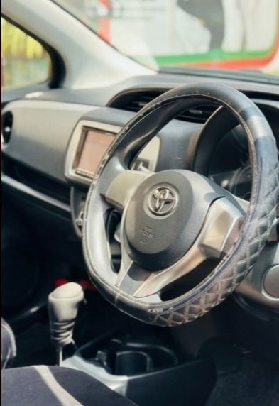 Toyota Vitz 2016 - பயன்படுத்தப்பட்டது கார் sale in Sri Lanka - patpat.lk