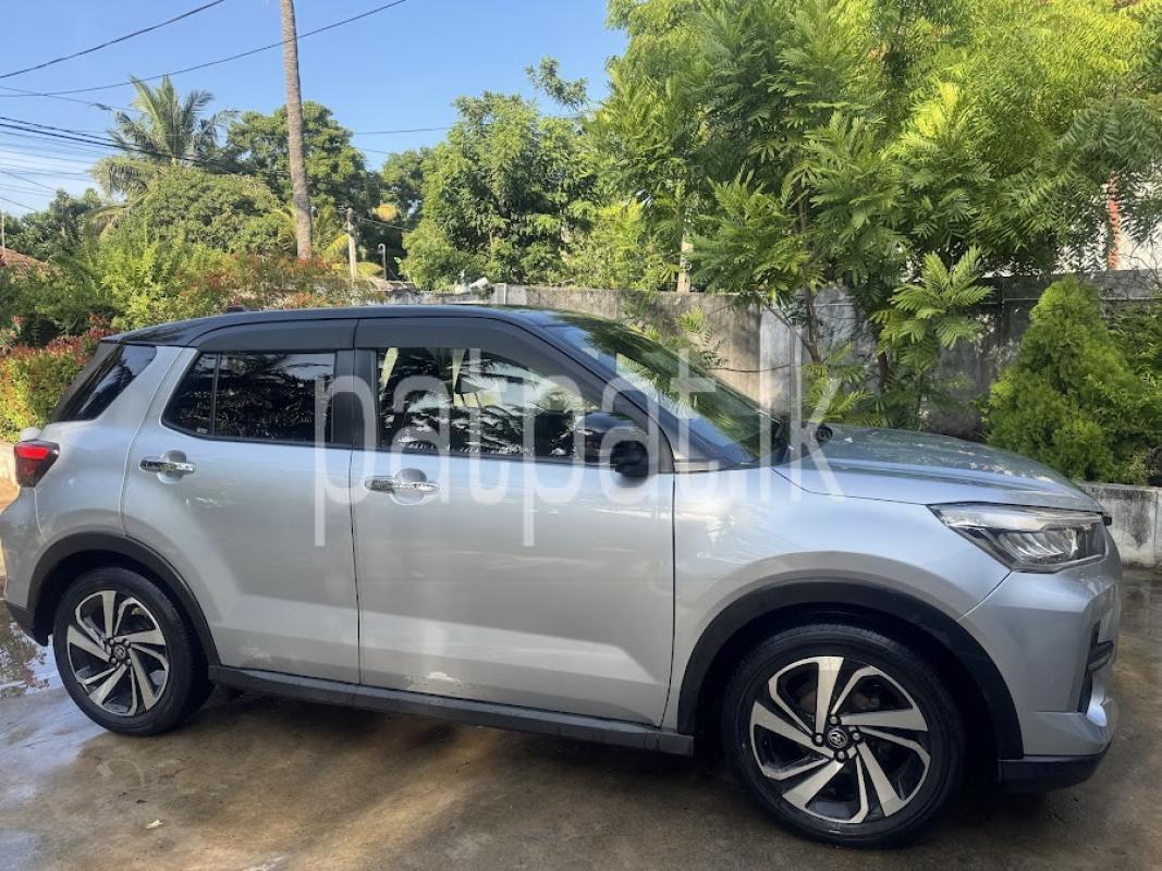 Advertisement image 1