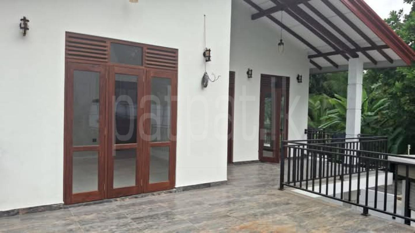 House for Sale in Kadawatha ads-image-1