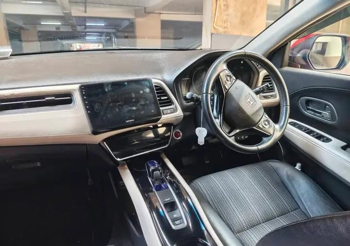 Honda Vezel 2016 - பயன்படுத்தப்பட்டது SUV sale in Sri Lanka - patpat.lk