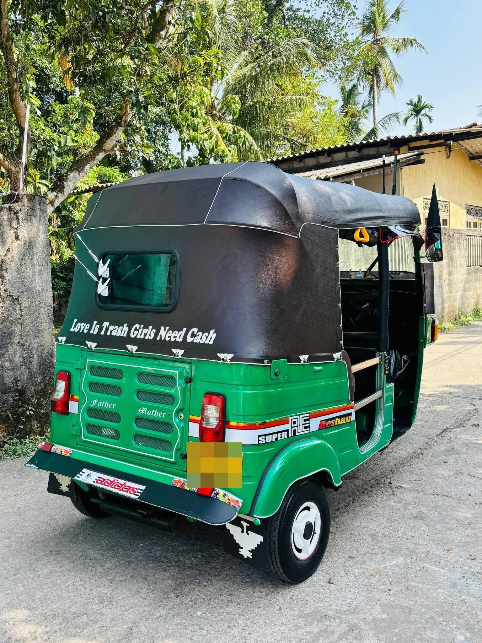 Bajaj Three Wheel 2012 - භාවිතා කරන ලද ත්‍රිරෝද රථය sale in Sri Lanka - patpat.lk