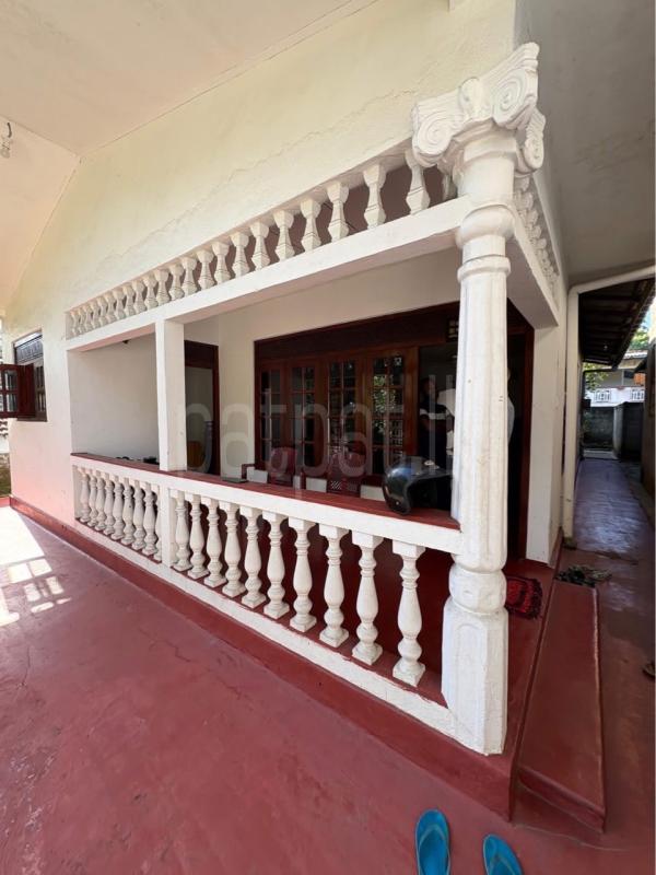 House for Sale in Galle ads-image-1
