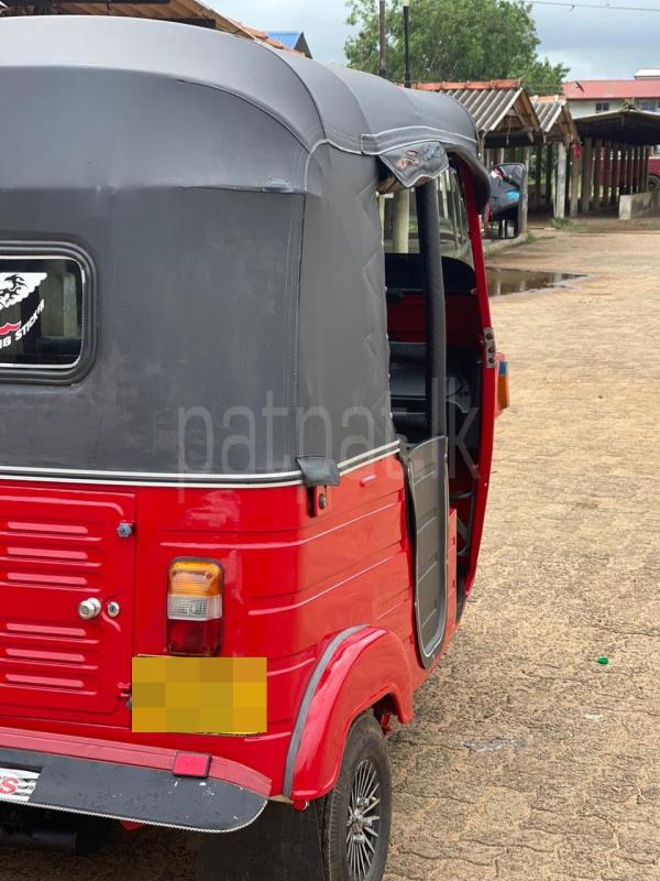 Bajaj 4 stroke 2012 - பயன்படுத்தப்பட்டது முச்சக்கர வண்டி sale in Sri Lanka - patpat.lk