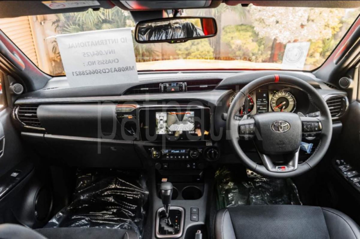 Advertisement image 5