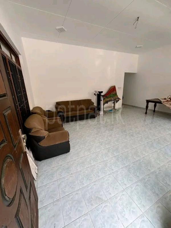 House for Sale in Wellawatta (Colombo 06)