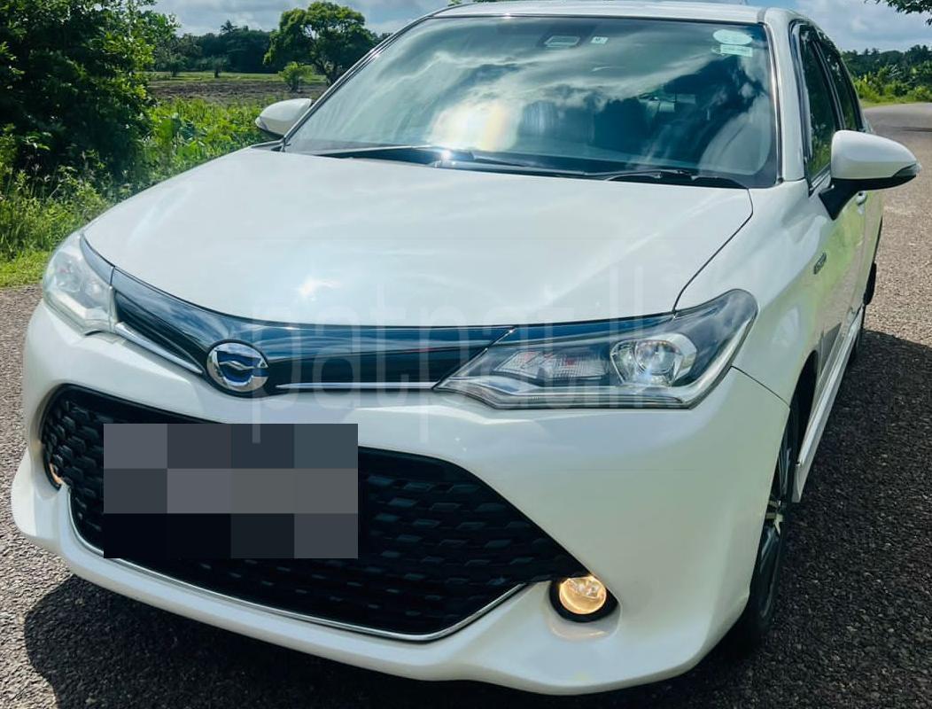 Toyota Axio 2017 - Used Car sale in Sri Lanka - patpat.lk