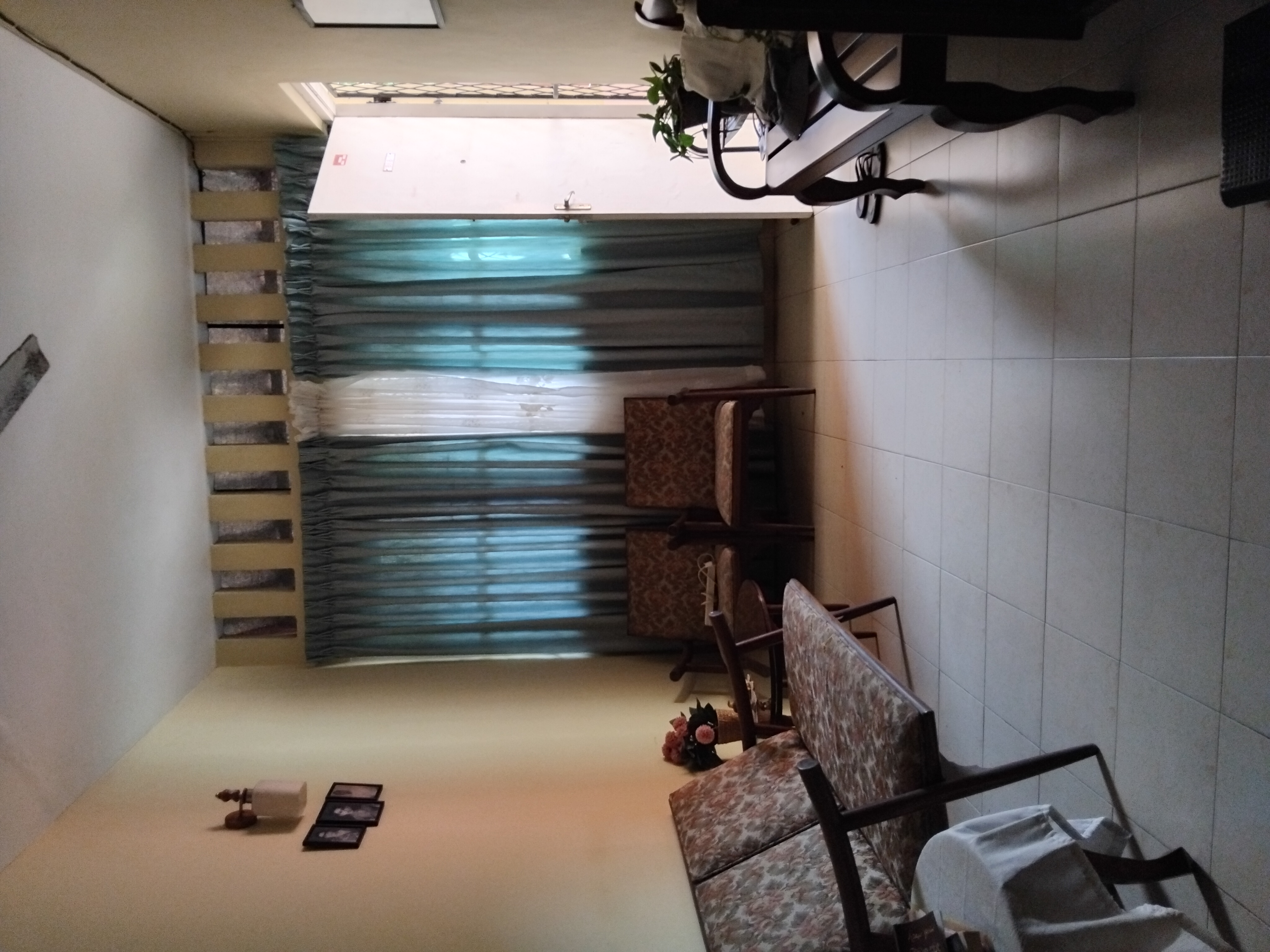 ads-image-1
